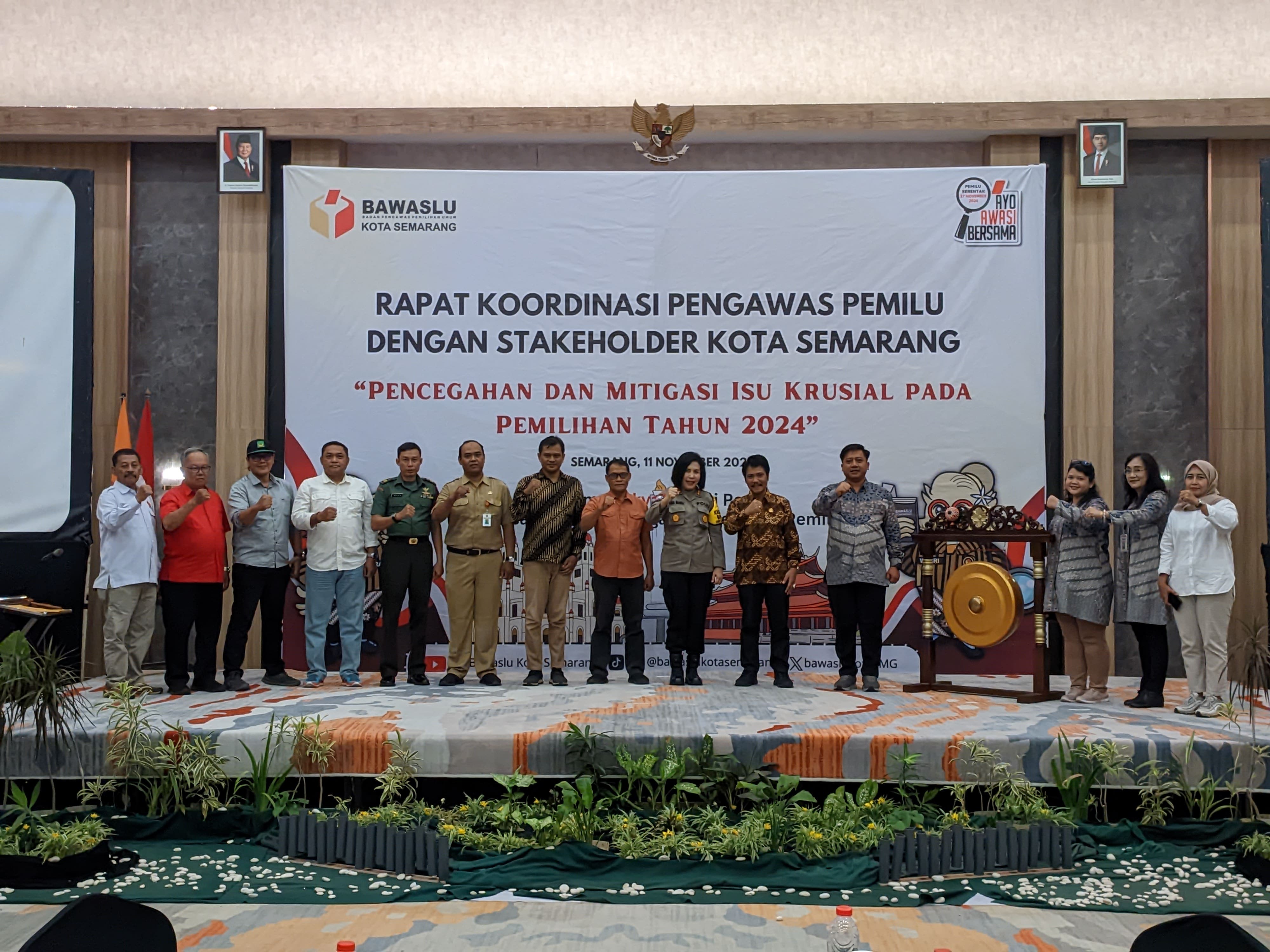 Rapat Koordinasi Pengawas Pemilu dengan Stakeholder yang bertema “Pencegahan dan Mitigasi Isu Krusial pada Pemilihan Tahun 2024” yang dilaksanakan pada Senin, 11/11/2024.