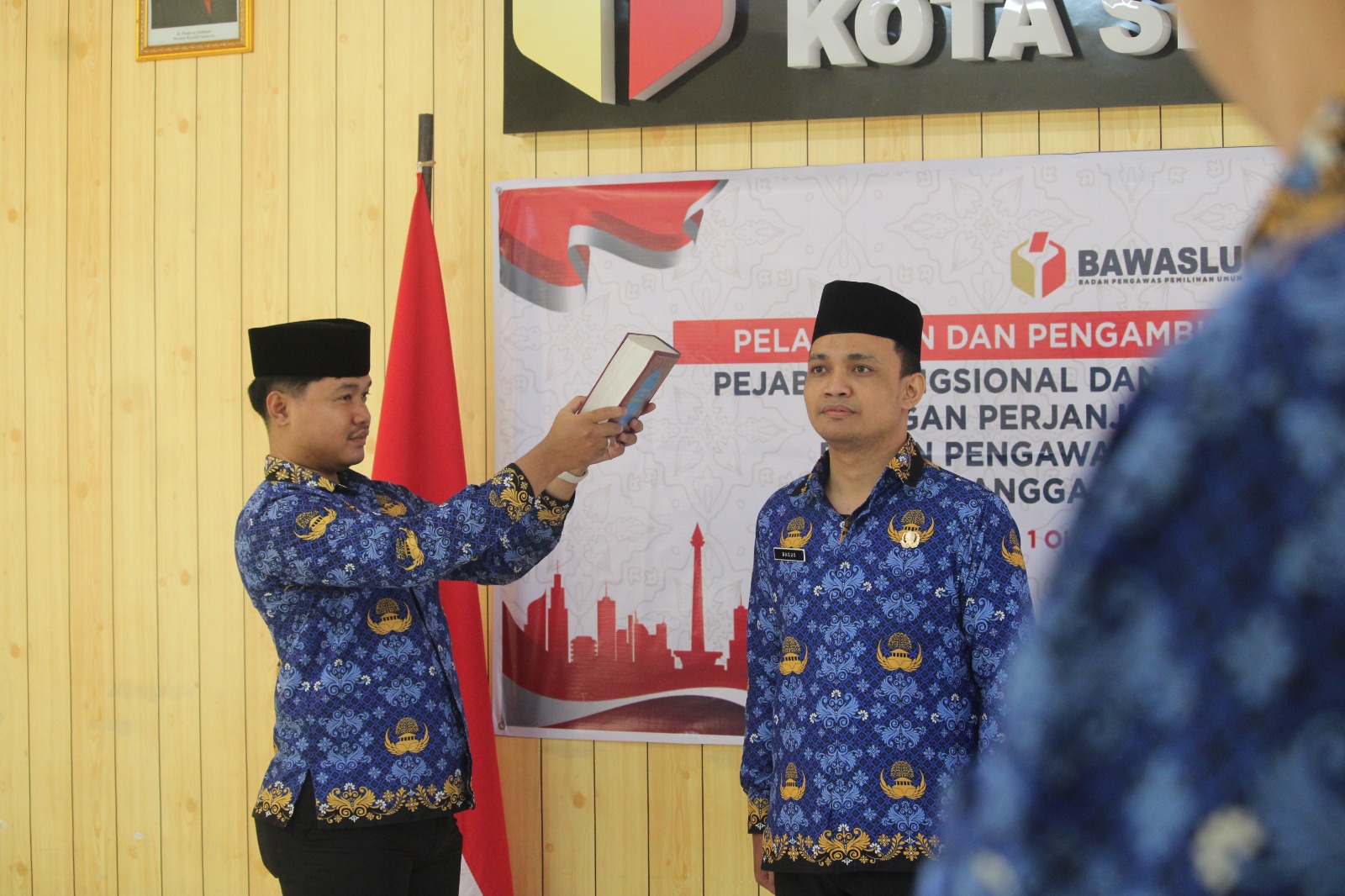 Pelantikan PPPK Tahap II Bawaslu Kota Semarang