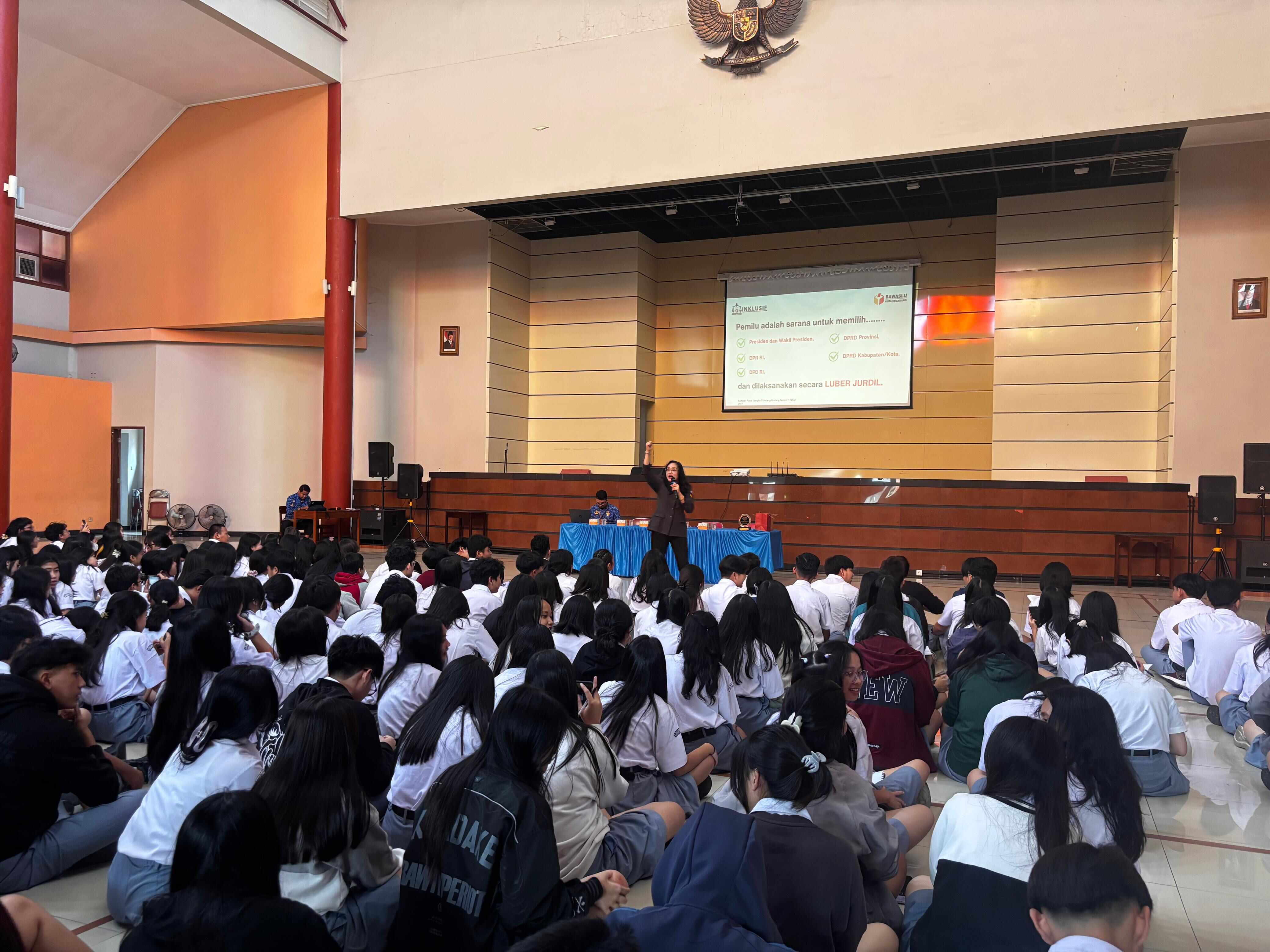 Bawaslu Goes to School ke SMA Sedes Sapientiae