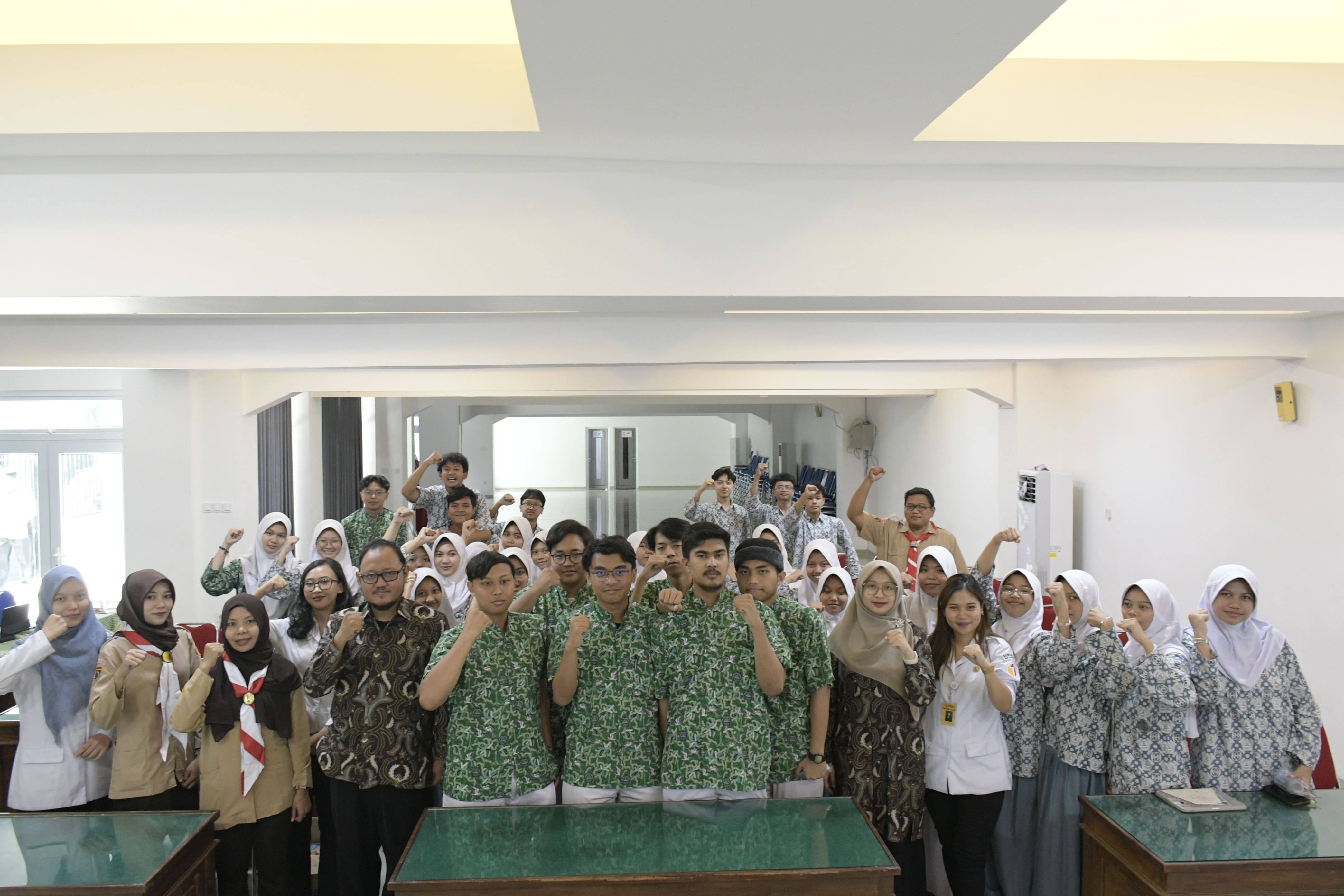 Bawaslu Kota Semarang menggelar Pelatihan Saka Adhyasta Pemilu ketiga kalinya di SMA Islam Sultan Agung 1 Semarang, pada Rabu, 29/04/2026