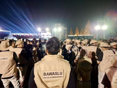 Jajaran Pengawas Bawaslu Kota Semarang saat mengikuti Apel Siaga Pengawasan Pemilihan 2024