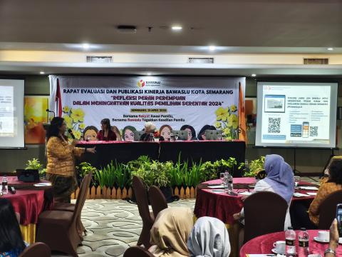 Sosialisasi JDIH Bawaslu oleh Anggota Bawaslu Kota Semarang, Maria Goreti