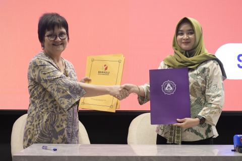 Bawaslu Kota Semarang dan FHK Unika Soegijapranata Tandatangani MoU dan PKS