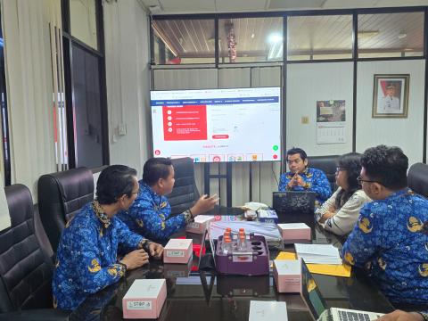 Diskusi yang dilakukan saat studi