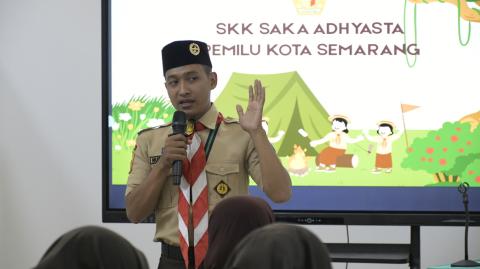 Nur Sodiq mengisi materi pelatihan Saka Adhyasta Pemilu