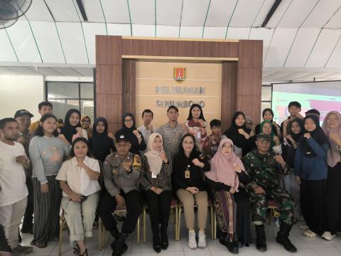 Sesi foto bersama