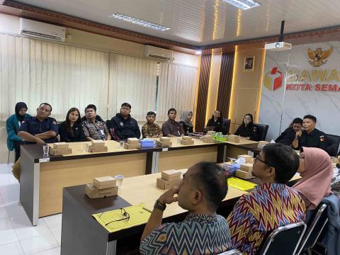 Anggota Bawaslu Kota Semarang, Dwijaya Samudra saat menyampaikan paparannya