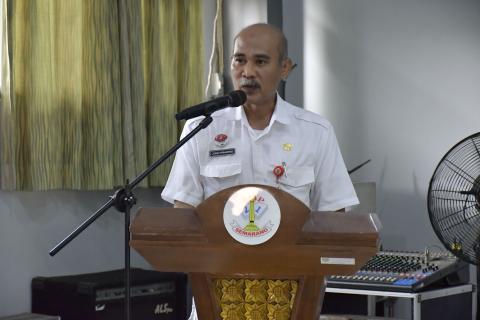 “Kami sangat mengapresiasi dan berterima kasih atas kepercayaan kepada sekolah kami sehingga ditunjuk sebagai salah satu sekolah dalam pengembangan pendidikan demokrasi,” ujar Joko.