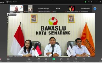 Bawaslu Kota Semarang Mengikuti Wawancara Monev Keterbukaan Informasi Publik Bawaslu 2025