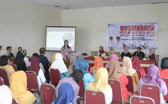 Sosialisasi peran Perempuan dalam pengawasan Pemilu